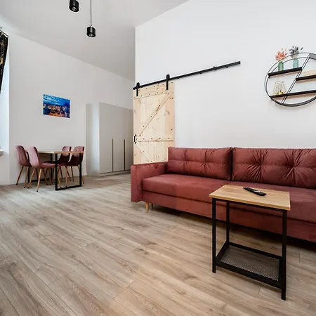 Plac Wolnosci Homely By Bookinghost * Лодзь